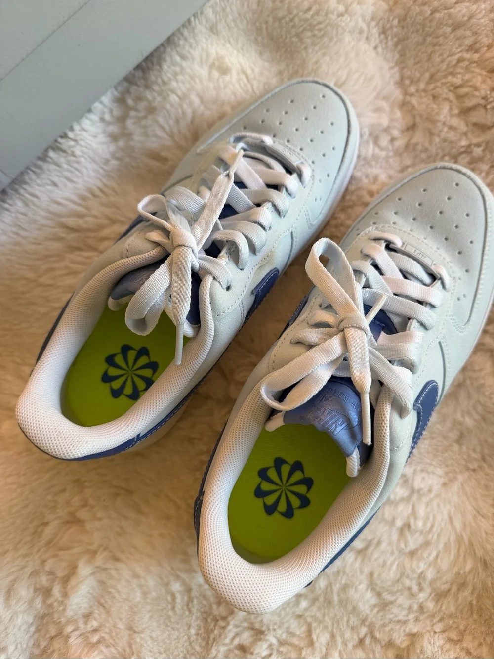 Women’s Nike Air Force 1 ‘07 NWT